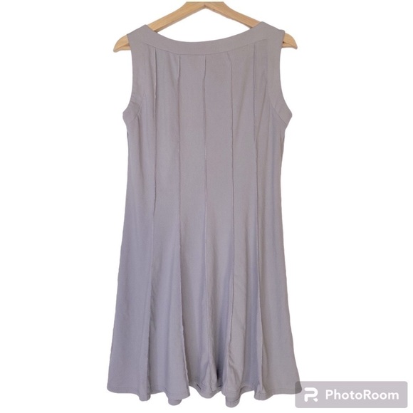 LOILA GRAY EXPOSED SEAMS DRESS SIZE SMALL - Picture 4 of 4